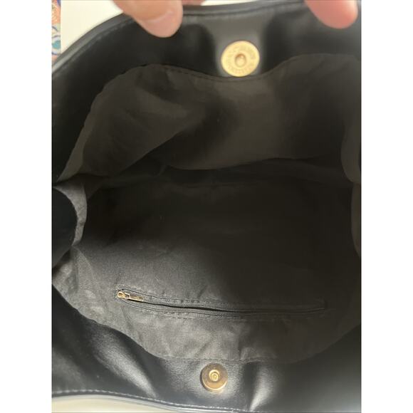 “Completely Dedicated to enjoy forever time” Embrod-black shoulder‎ bag 16x10 In - Picture 3 of 4